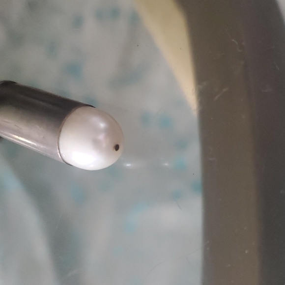 Bullet pearl  pendent - Picture 3 of 4